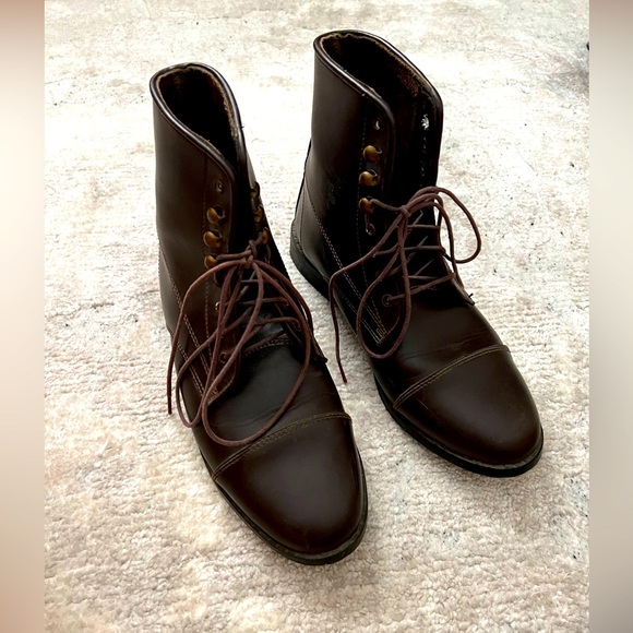 Equistar brown leather women’s equestrian short boots. Women’s Size 9 - Picture 2 of 7